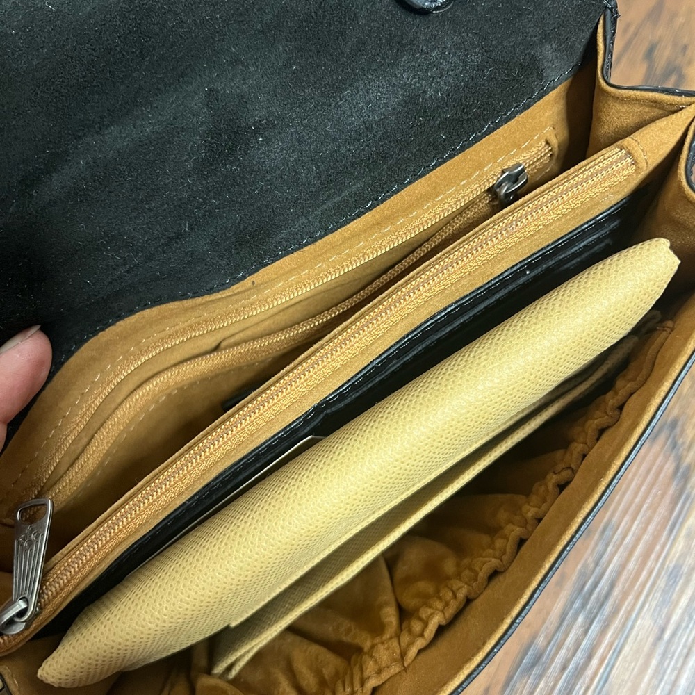 New. Patricia Nash crossbody bag . - Picture 5 of 9